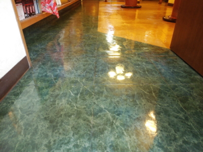 床ワックス仕上げ